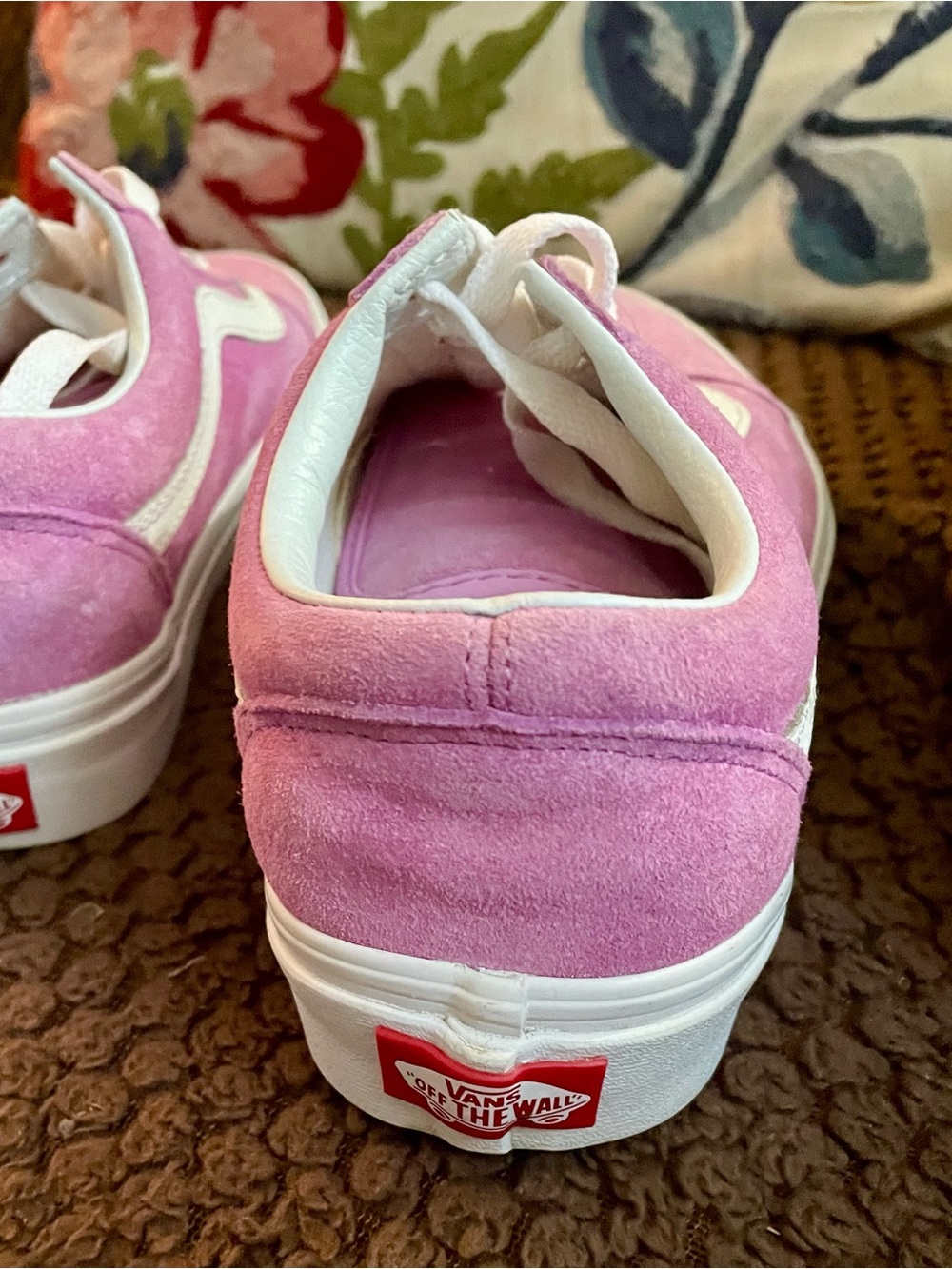 Vans Pink Suede Old School Style Sneakers with White Stripe size 7 - Picture 4 of 4
